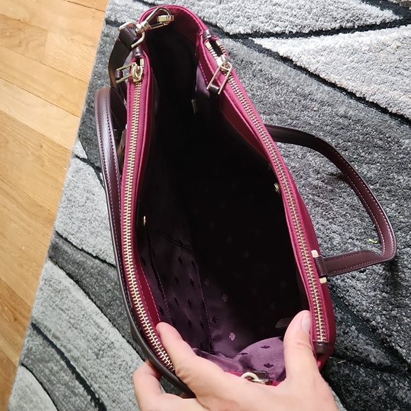 Kate Spade tote - Picture 4 of 7